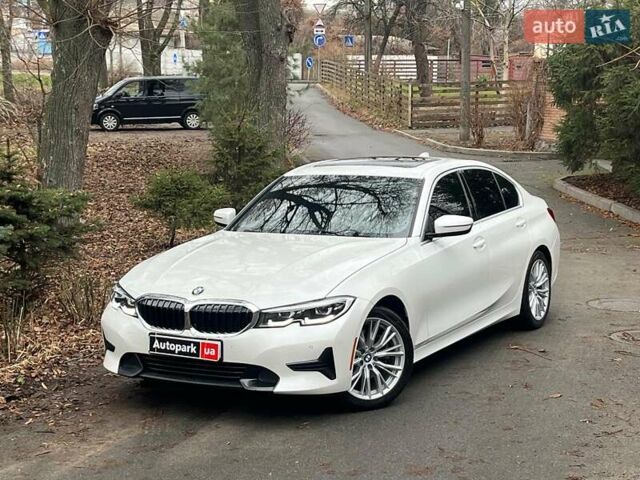 Белый БМВ 3 Серия, объемом двигателя 2 л и пробегом 135 тыс. км за 24990 $, фото 1 на Automoto.ua