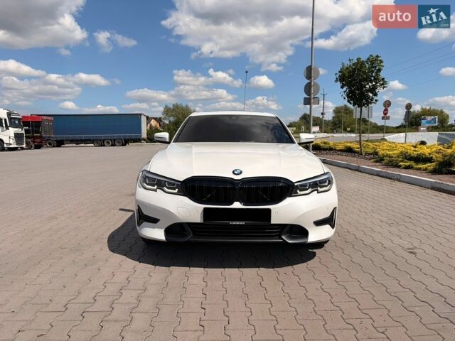 Білий БМВ 3 Серія, об'ємом двигуна 2 л та пробігом 145 тис. км за 26500 $, фото 1 на Automoto.ua