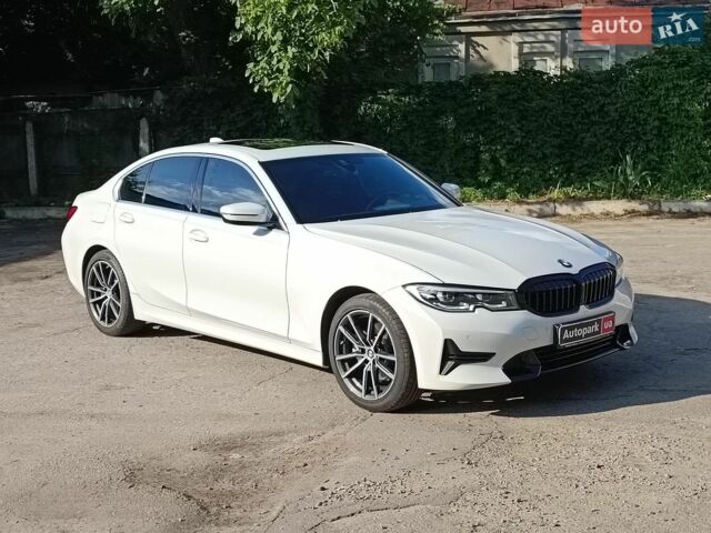 Белый БМВ 3 Серия, объемом двигателя 2 л и пробегом 53 тыс. км за 25990 $, фото 1 на Automoto.ua