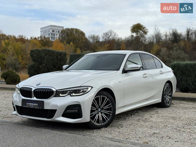 БМВ 3 Серия 2019 в Днепре (Днепропетровске) на Automoto.ua Белый БМВ 3 Серия, объемом двигателя 2 л и пробегом 63 тыс. км за 32600 $, фото 1 на Automoto.ua