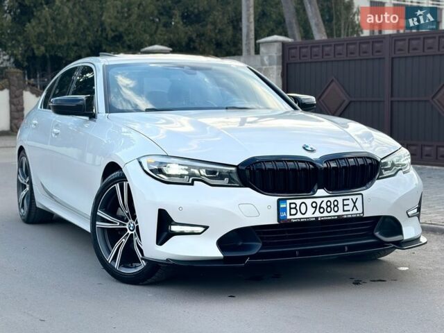 Белый БМВ 3 Серия, объемом двигателя 2 л и пробегом 213 тыс. км за 21500 $, фото 1 на Automoto.ua