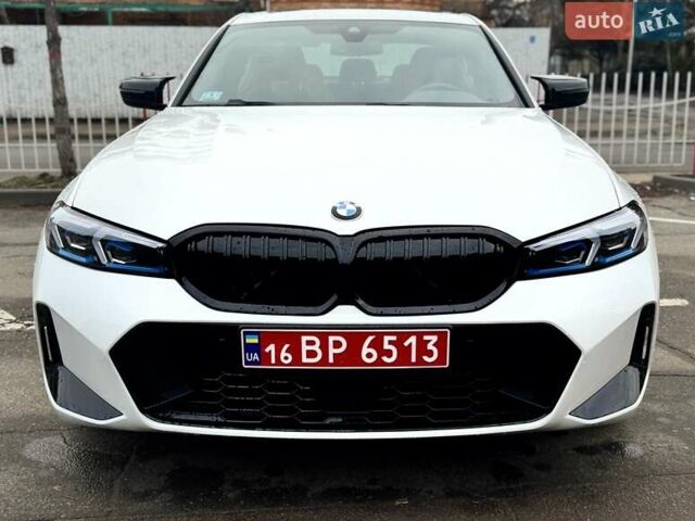 Белый БМВ 3 Серия, объемом двигателя 2 л и пробегом 73 тыс. км за 28400 $, фото 1 на Automoto.ua