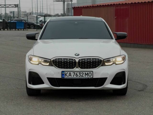 Білий БМВ 3 Серія, об'ємом двигуна 2 л та пробігом 63 тис. км за 24900 $, фото 1 на Automoto.ua