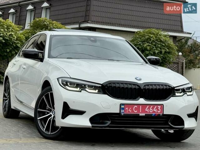 Белый БМВ 3 Серия, объемом двигателя 2 л и пробегом 111 тыс. км за 28900 $, фото 1 на Automoto.ua