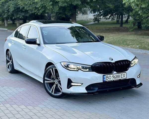 Білий БМВ 3 Серія, об'ємом двигуна 2 л та пробігом 205 тис. км за 25999 $, фото 1 на Automoto.ua