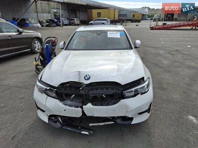 Белый БМВ 3 Серия, объемом двигателя 0 л и пробегом 94 тыс. км за 20199 $, фото 1 на Automoto.ua