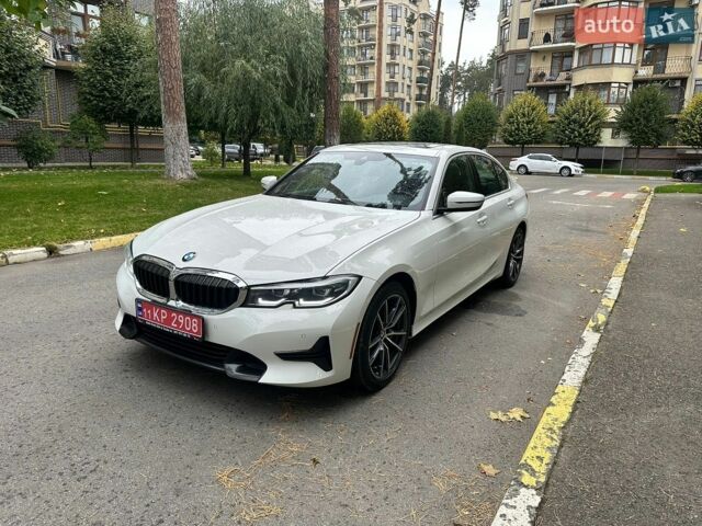 Білий БМВ 3 Серія, об'ємом двигуна 2 л та пробігом 35 тис. км за 24900 $, фото 1 на Automoto.ua