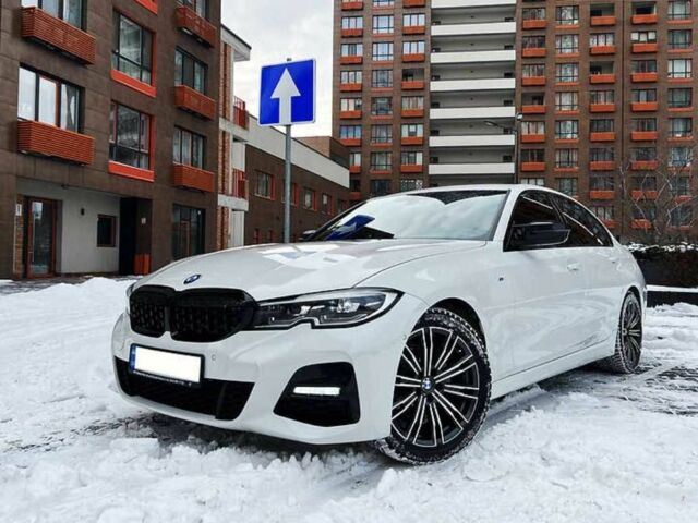 Білий БМВ 3 Серія, об'ємом двигуна 2 л та пробігом 45 тис. км за 13400 $, фото 1 на Automoto.ua