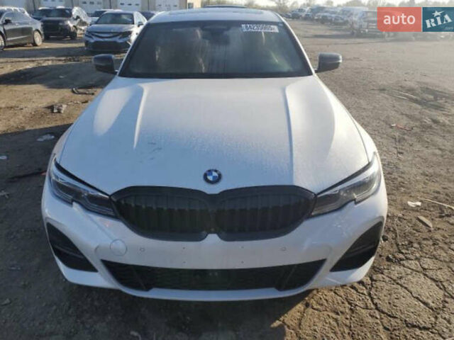 Белый БМВ 3 Серия, объемом двигателя 2 л и пробегом 50 тыс. км за 20200 $, фото 1 на Automoto.ua