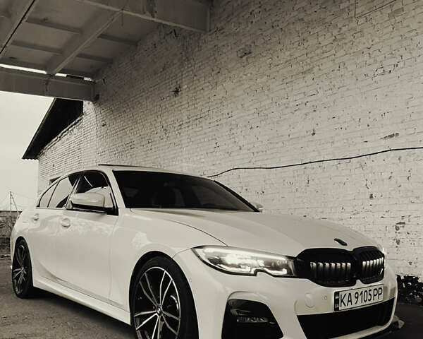 Белый БМВ 3 Серия, объемом двигателя 2 л и пробегом 15 тыс. км за 35500 $, фото 1 на Automoto.ua