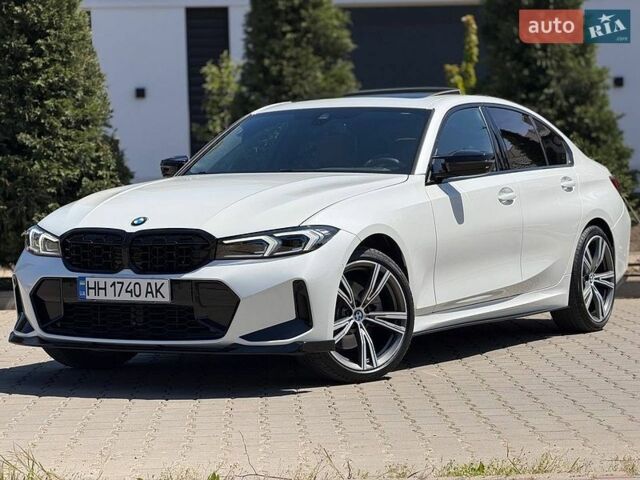 Белый БМВ 3 Серия, объемом двигателя 2 л и пробегом 13 тыс. км за 39500 $, фото 1 на Automoto.ua