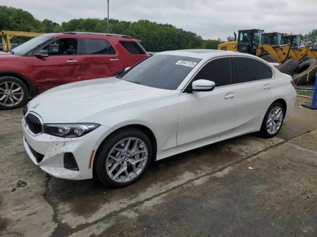 Белый БМВ 3 Серия, объемом двигателя 2 л и пробегом 4 тыс. км за 18000 $, фото 1 на Automoto.ua