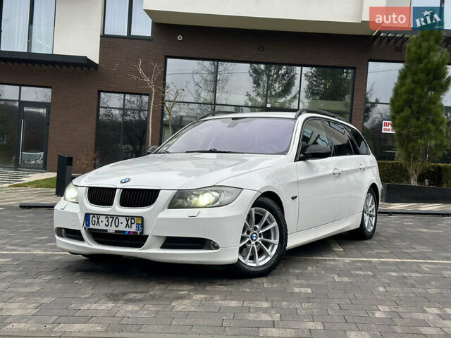 Белый БМВ 3 Серия, объемом двигателя 2 л и пробегом 320 тыс. км за 4000 $, фото 1 на Automoto.ua