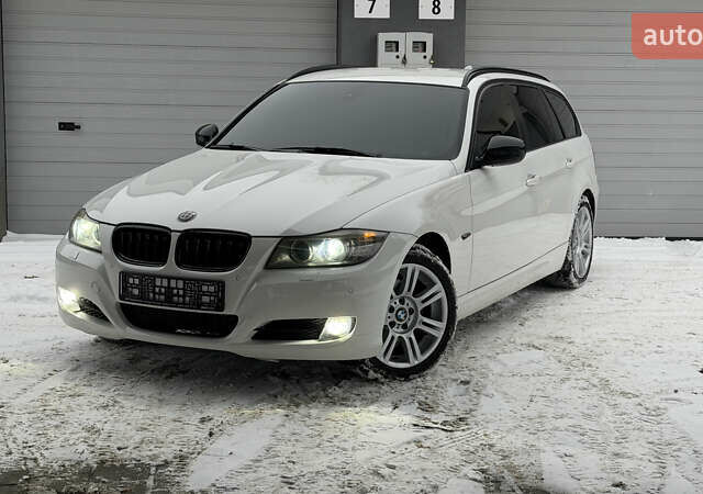 Белый БМВ 3 Серия, объемом двигателя 2 л и пробегом 350 тыс. км за 9000 $, фото 1 на Automoto.ua