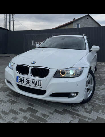 Білий БМВ 3 Серія, об'ємом двигуна 2 л та пробігом 311 тис. км за 4200 $, фото 1 на Automoto.ua