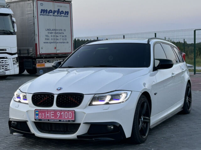Білий БМВ 3 Серія, об'ємом двигуна 2 л та пробігом 226 тис. км за 12500 $, фото 1 на Automoto.ua