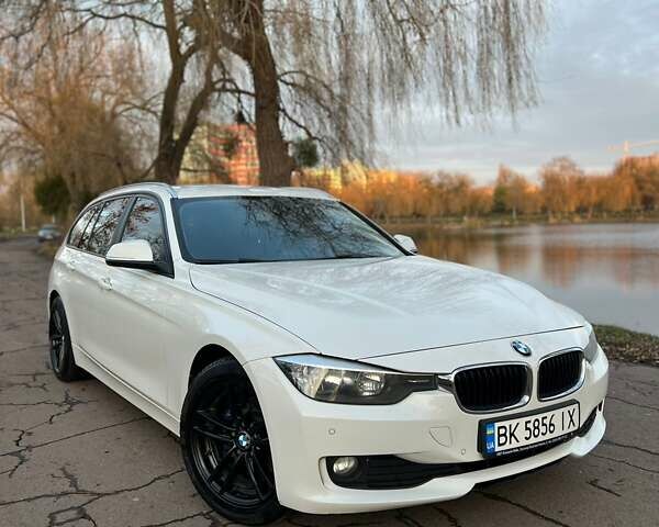 Белый БМВ 3 Серия, объемом двигателя 2 л и пробегом 251 тыс. км за 11800 $, фото 1 на Automoto.ua