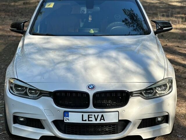 Белый БМВ 3 Серия, объемом двигателя 2 л и пробегом 170 тыс. км за 13500 $, фото 1 на Automoto.ua