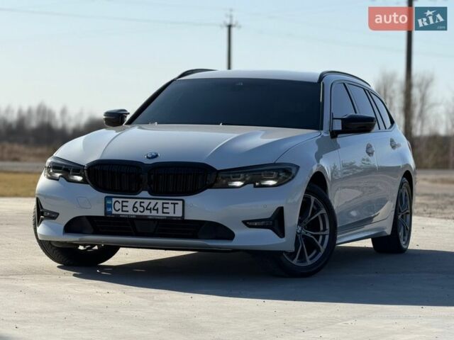 Белый БМВ 3 Серия, объемом двигателя 2 л и пробегом 214 тыс. км за 27500 $, фото 1 на Automoto.ua