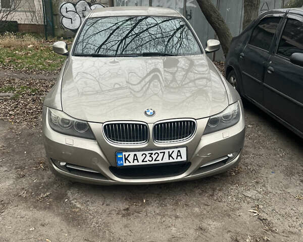 Бежевый БМВ 3 Серия, объемом двигателя 2 л и пробегом 125 тыс. км за 11500 $, фото 1 на Automoto.ua