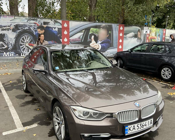 Бежевый БМВ 3 Серия, объемом двигателя 2 л и пробегом 200 тыс. км за 12500 $, фото 1 на Automoto.ua