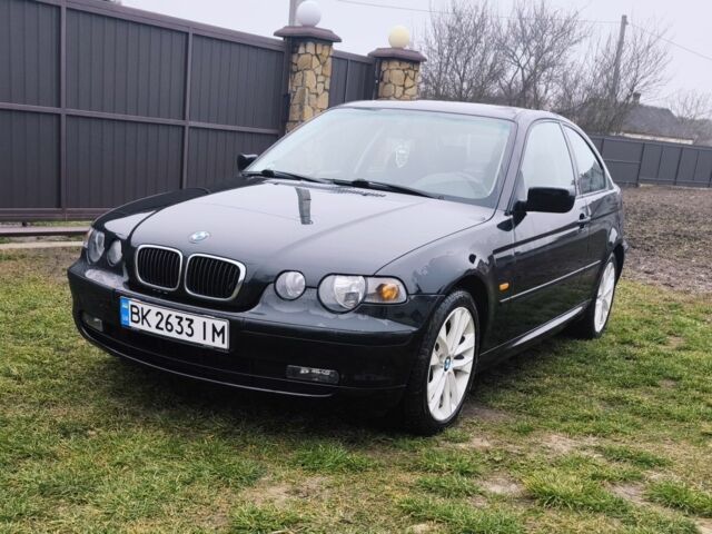 Черный БМВ 3 Серия, объемом двигателя 1.8 л и пробегом 250 тыс. км за 3500 $, фото 1 на Automoto.ua