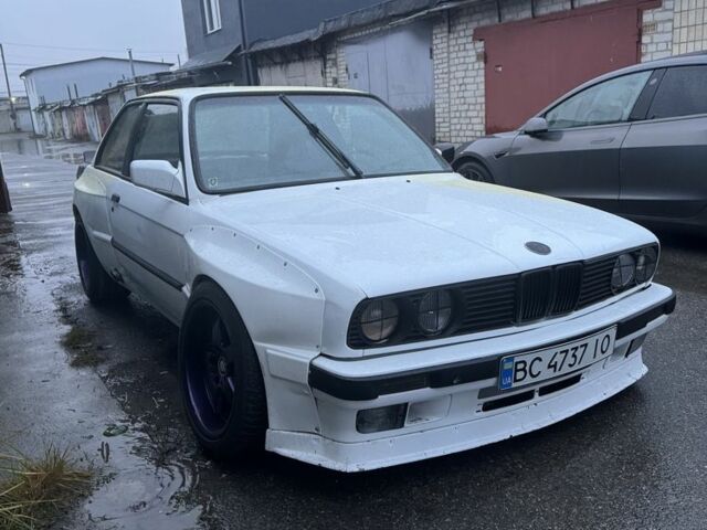 Чорний БМВ 3 Серія, об'ємом двигуна 2.5 л та пробігом 666 тис. км за 7000 $, фото 1 на Automoto.ua