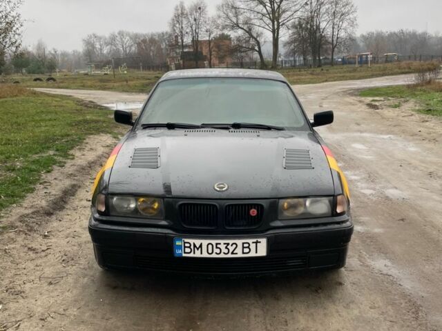 Черный БМВ 3 Серия, объемом двигателя 2.5 л и пробегом 360 тыс. км за 5500 $, фото 1 на Automoto.ua