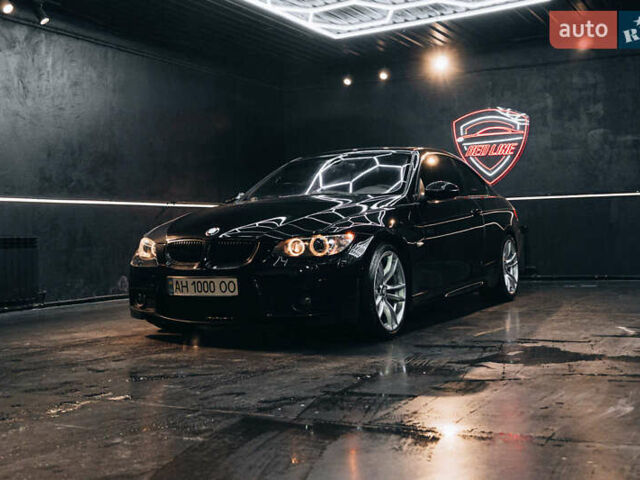 Чорний БМВ 3 Серія, об'ємом двигуна 3 л та пробігом 185 тис. км за 15555 $, фото 1 на Automoto.ua