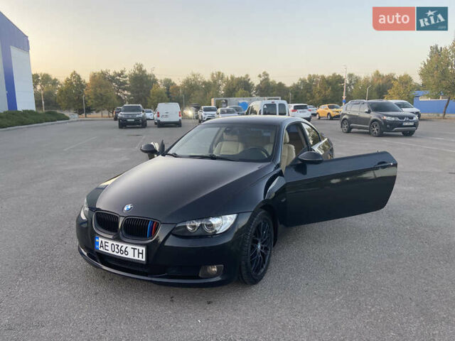 Черный БМВ 3 Серия, объемом двигателя 2.5 л и пробегом 261 тыс. км за 9000 $, фото 1 на Automoto.ua