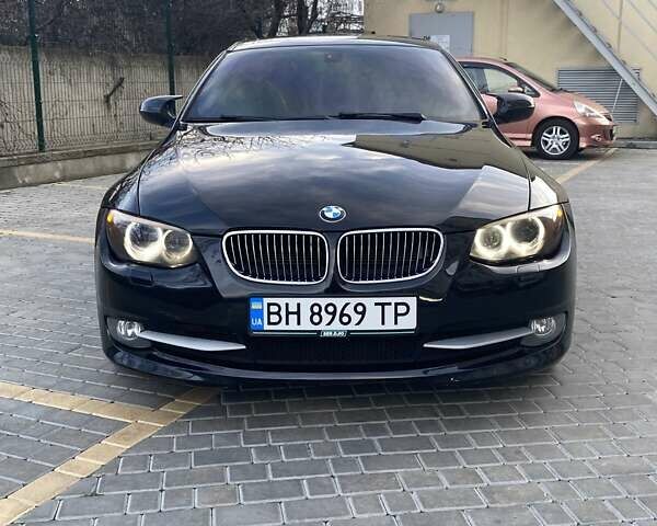 Черный БМВ 3 Серия, объемом двигателя 3 л и пробегом 194 тыс. км за 8800 $, фото 1 на Automoto.ua