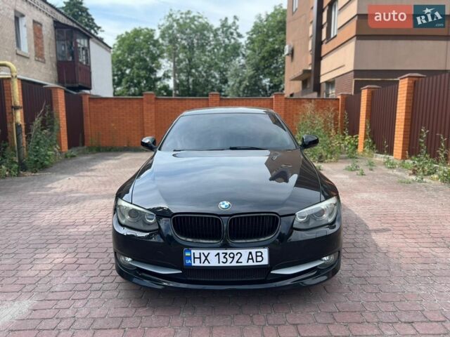 Чорний БМВ 3 Серія, об'ємом двигуна 2 л та пробігом 341 тис. км за 9500 $, фото 1 на Automoto.ua
