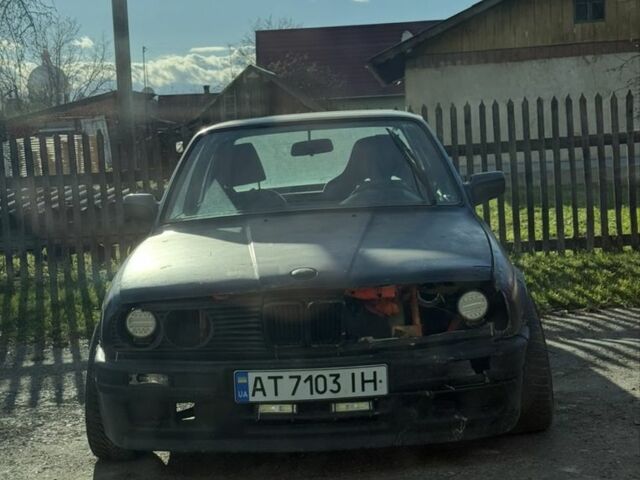 Чорний БМВ 3 Серія, об'ємом двигуна 1.8 л та пробігом 200 тис. км за 2200 $, фото 1 на Automoto.ua