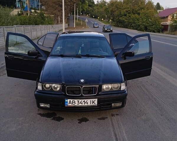Чорний БМВ 3 Серія, об'ємом двигуна 2 л та пробігом 377 тис. км за 3250 $, фото 1 на Automoto.ua