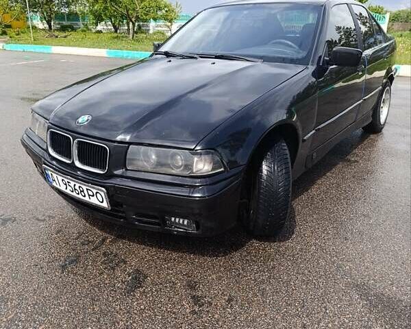 Чорний БМВ 3 Серія, об'ємом двигуна 1.6 л та пробігом 346 тис. км за 3000 $, фото 1 на Automoto.ua