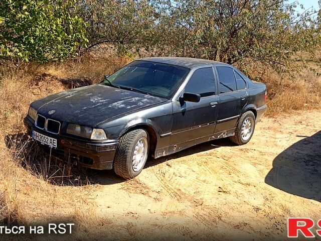 Чорний БМВ 3 Серія, об'ємом двигуна 1.6 л та пробігом 0 тис. км за 1500 $, фото 1 на Automoto.ua