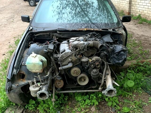 Черный БМВ 3 Серия, объемом двигателя 1.8 л и пробегом 330 тыс. км за 800 $, фото 1 на Automoto.ua