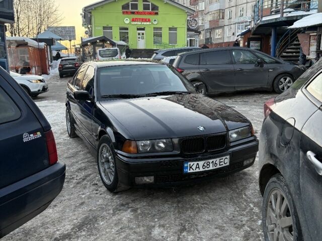 Черный БМВ 3 Серия, объемом двигателя 2 л и пробегом 438 тыс. км за 2499 $, фото 1 на Automoto.ua