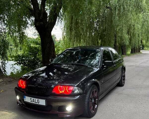 Черный БМВ 3 Серия, объемом двигателя 1.9 л и пробегом 350 тыс. км за 4199 $, фото 1 на Automoto.ua