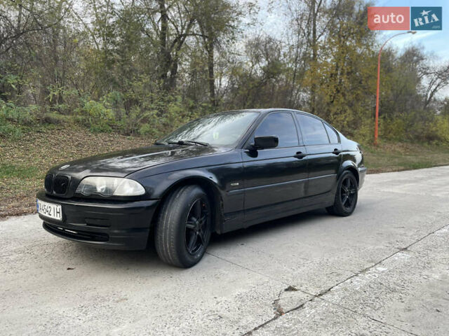Черный БМВ 3 Серия, объемом двигателя 1.9 л и пробегом 390 тыс. км за 3199 $, фото 1 на Automoto.ua
