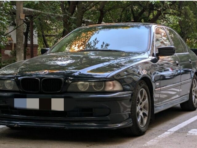 Чорний БМВ 3 Серія, об'ємом двигуна 3 л та пробігом 319 тис. км за 730 $, фото 1 на Automoto.ua