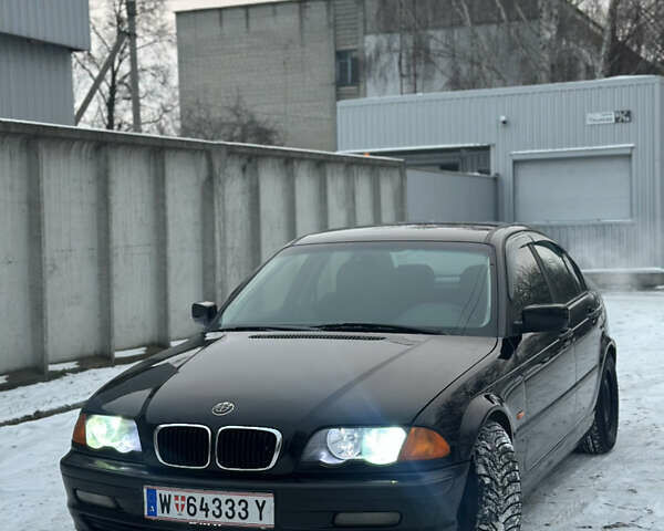 Черный БМВ 3 Серия, объемом двигателя 1.9 л и пробегом 250 тыс. км за 2400 $, фото 1 на Automoto.ua