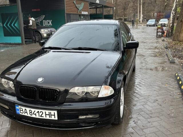 Черный БМВ 3 Серия, объемом двигателя 2.5 л и пробегом 368 тыс. км за 4100 $, фото 1 на Automoto.ua