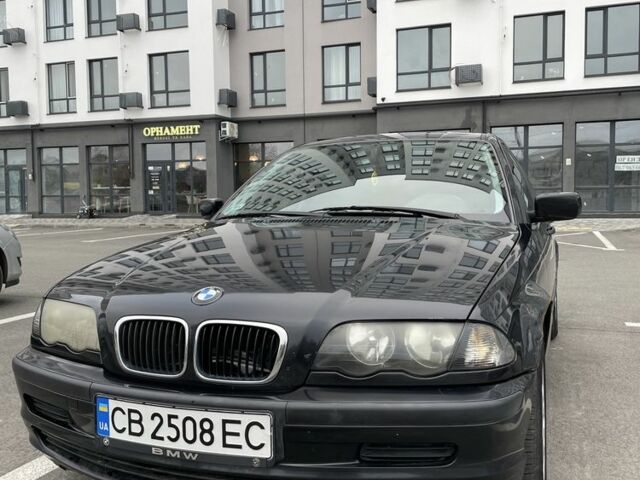 Черный БМВ 3 Серия, объемом двигателя 1.9 л и пробегом 300 тыс. км за 3333 $, фото 1 на Automoto.ua