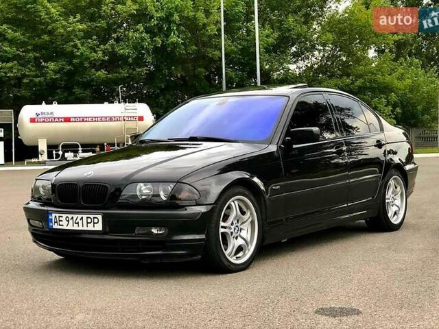 Чорний БМВ 3 Серія, об'ємом двигуна 2.2 л та пробігом 413 тис. км за 6499 $, фото 1 на Automoto.ua