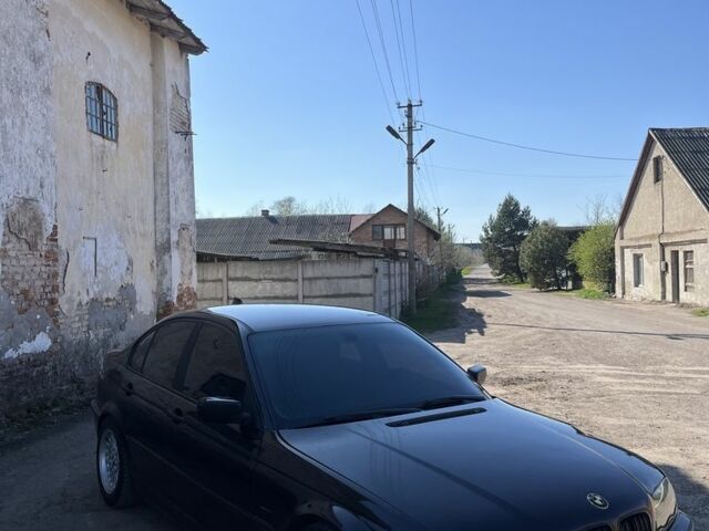 Черный БМВ 3 Серия, объемом двигателя 2 л и пробегом 250 тыс. км за 1650 $, фото 1 на Automoto.ua