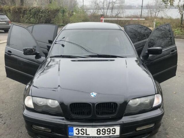 Чорний БМВ 3 Серія, об'ємом двигуна 2 л та пробігом 300 тис. км за 1700 $, фото 1 на Automoto.ua