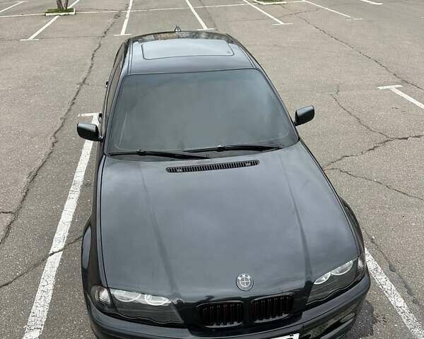 Черный БМВ 3 Серия, объемом двигателя 2 л и пробегом 447 тыс. км за 7100 $, фото 1 на Automoto.ua