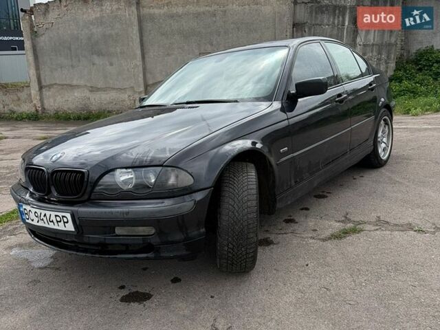 Черный БМВ 3 Серия, объемом двигателя 1.95 л и пробегом 320 тыс. км за 4000 $, фото 1 на Automoto.ua