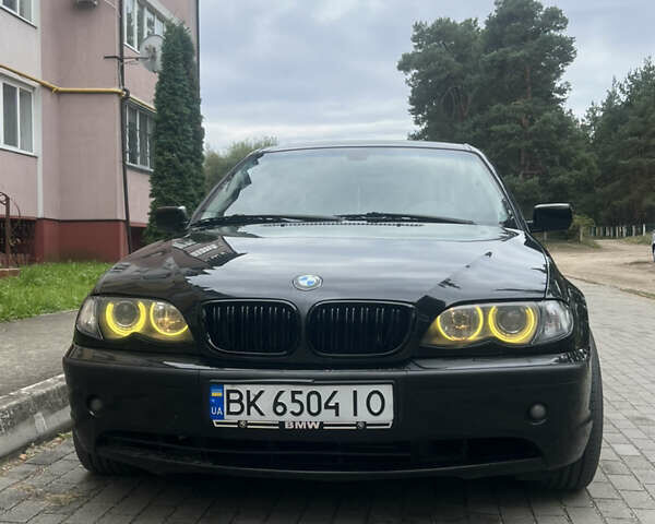 Черный БМВ 3 Серия, объемом двигателя 2 л и пробегом 358 тыс. км за 5800 $, фото 1 на Automoto.ua
